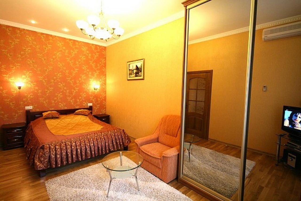 Historical Centre Apartments Lviv Exterior foto